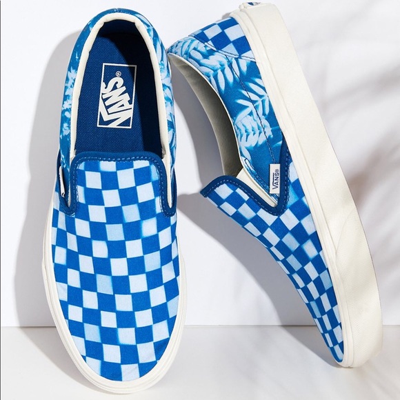 mahindra new van models and price list